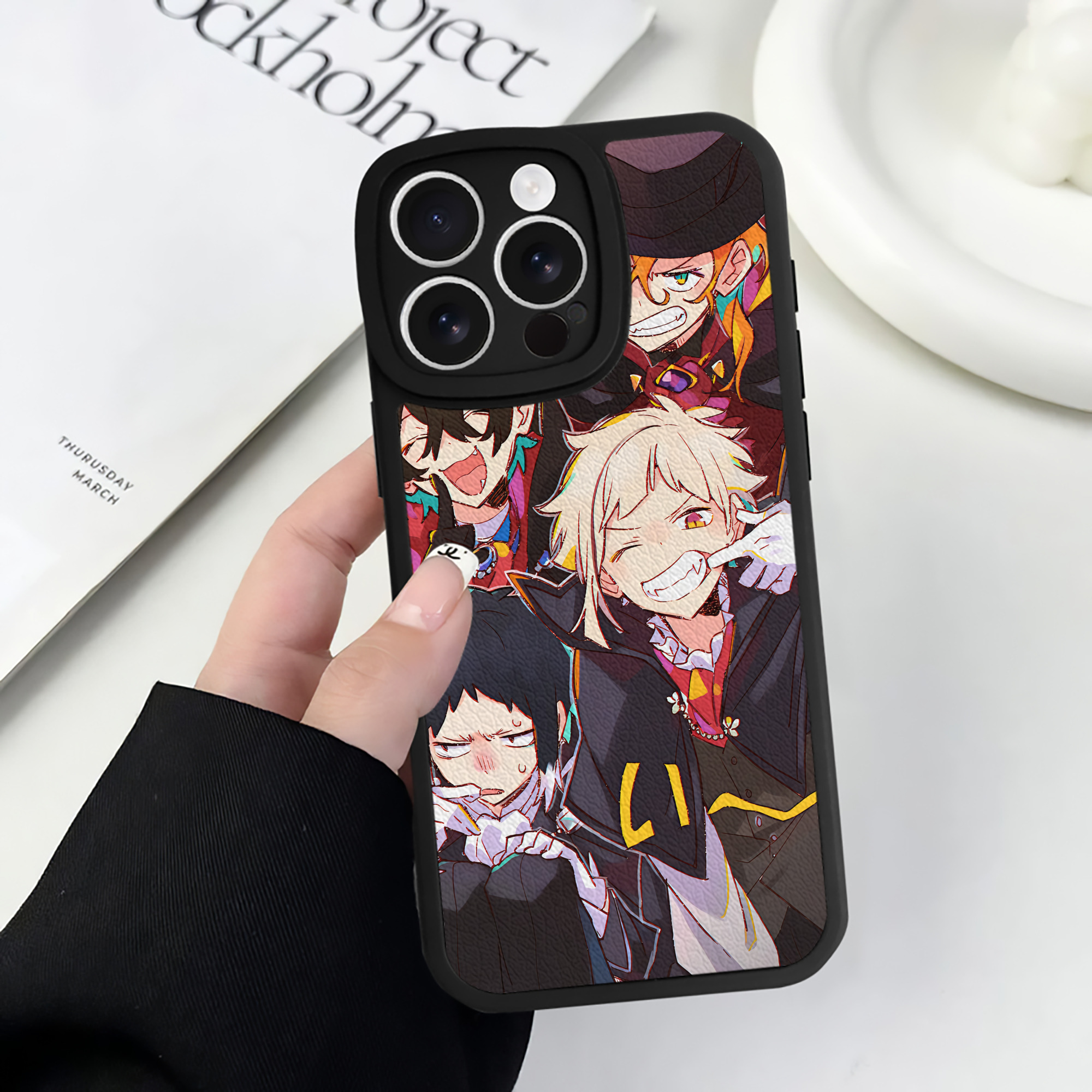 （画像用） 文豪ストレイドッグス Bungo Stray Dogs 【iPhone 16シリーズ対応】シリコンスマホケース（レザー調） 材質：シリコン